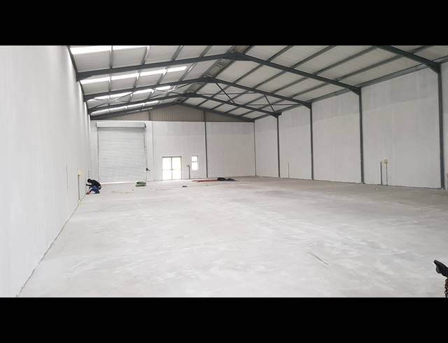 462M² FACTORY TO LET IN BRACKENFELL CENTRAL